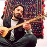 Figure 9: Hussein Alizadeh playing the salaneh
